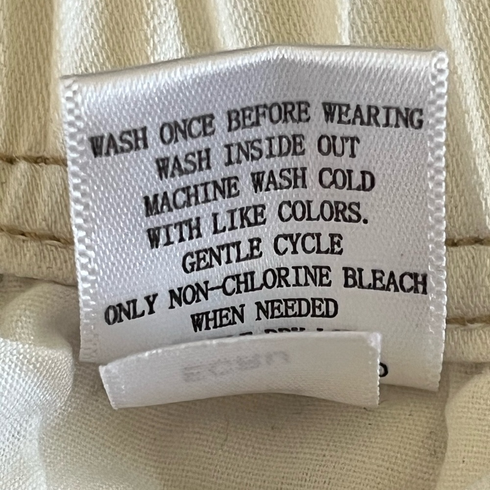 Alter’d State XS Cargo Pants - Cream - Picture 5 of 6